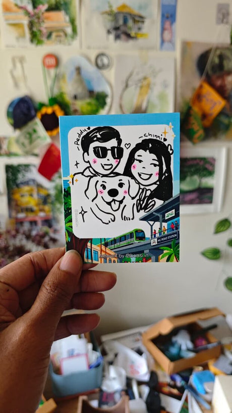 Guest with their live doodle portrait: pets welcome 🐶